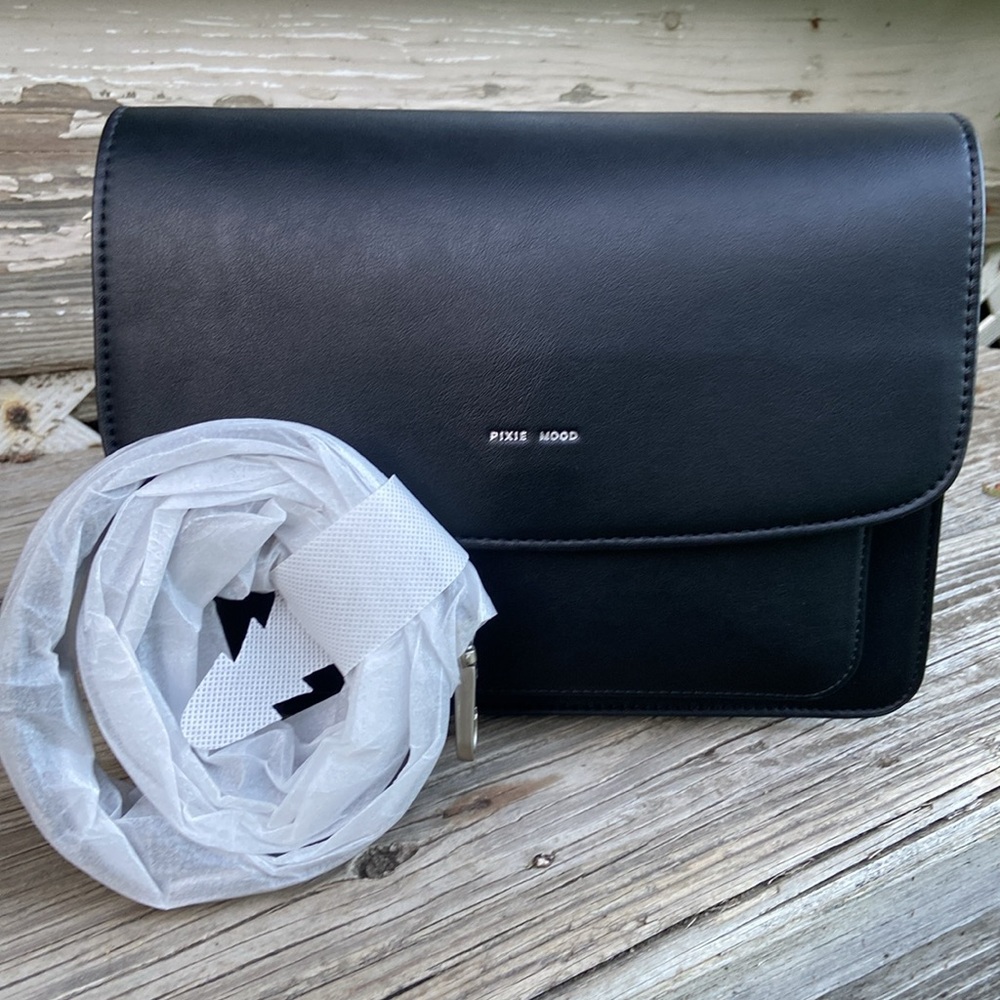 New! Pixie Mood Zoe Crossbody Bag Purse in Black Vegan Leather - Picture 13 of 13